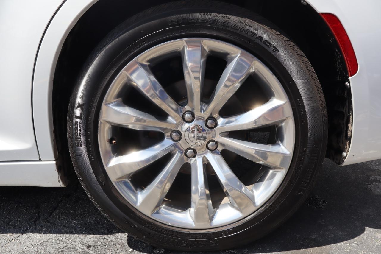 Chrysler 300 Limited RWD 2020