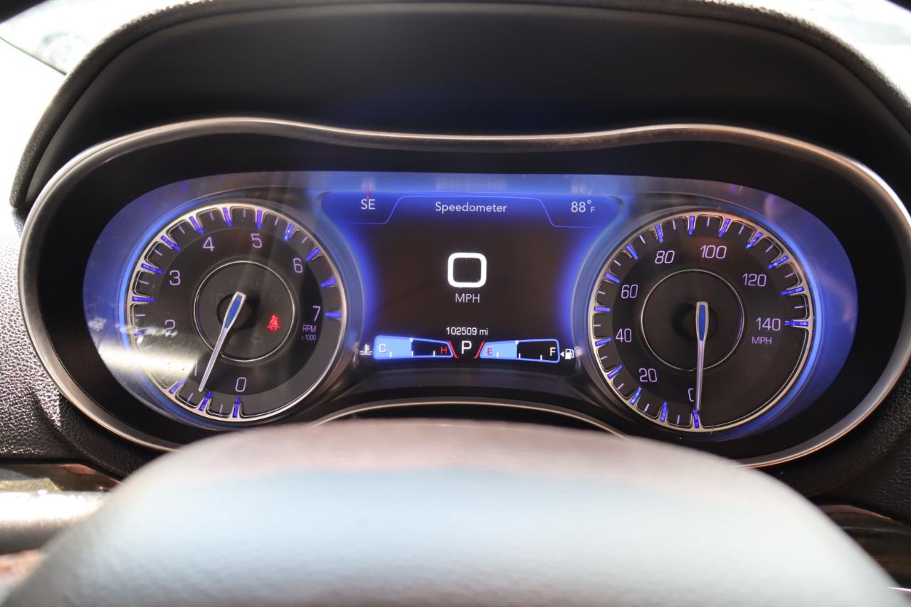 Chrysler 300 Limited RWD 2020