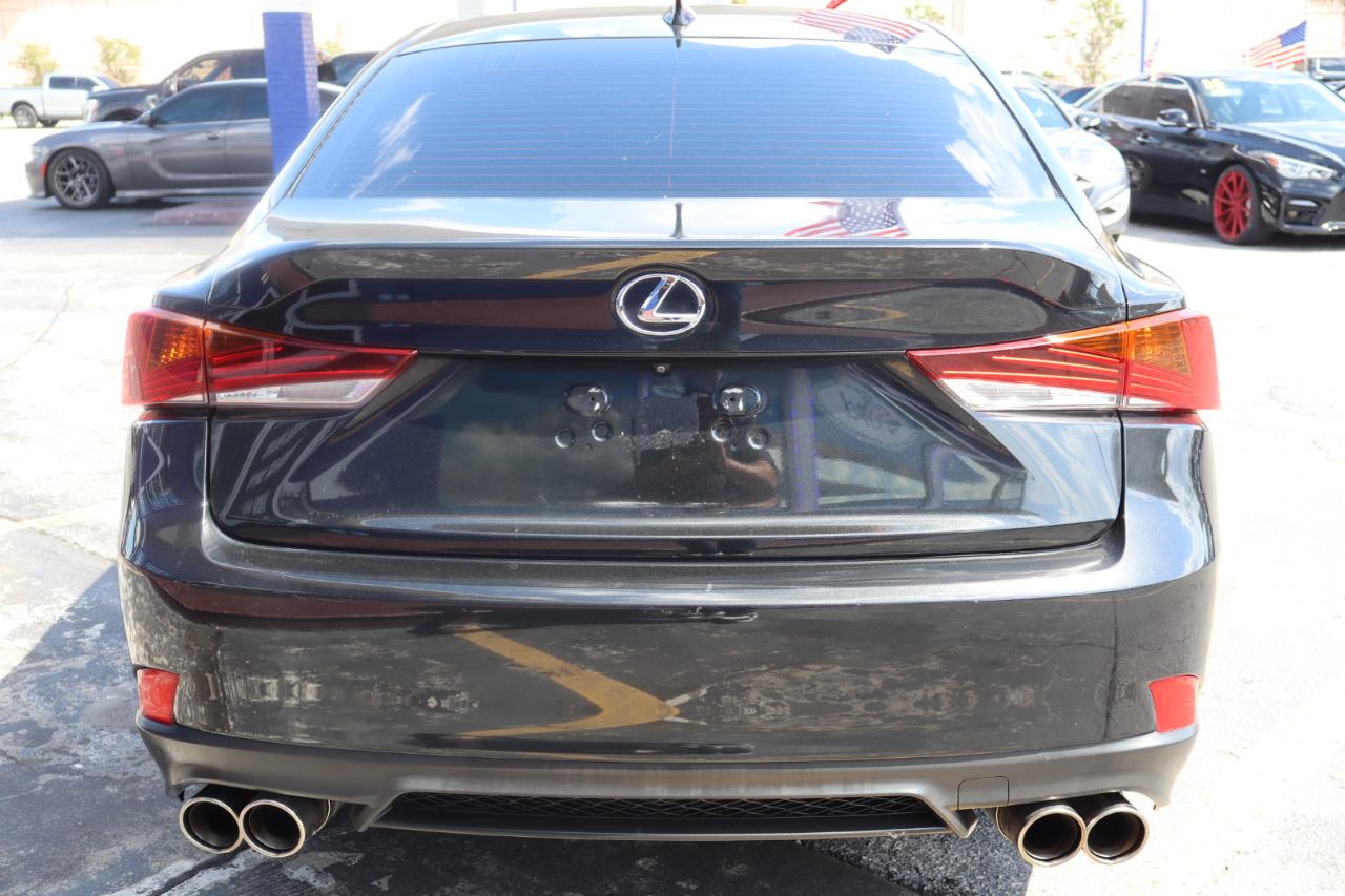 Lexus IS IS Turbo RWD 2017