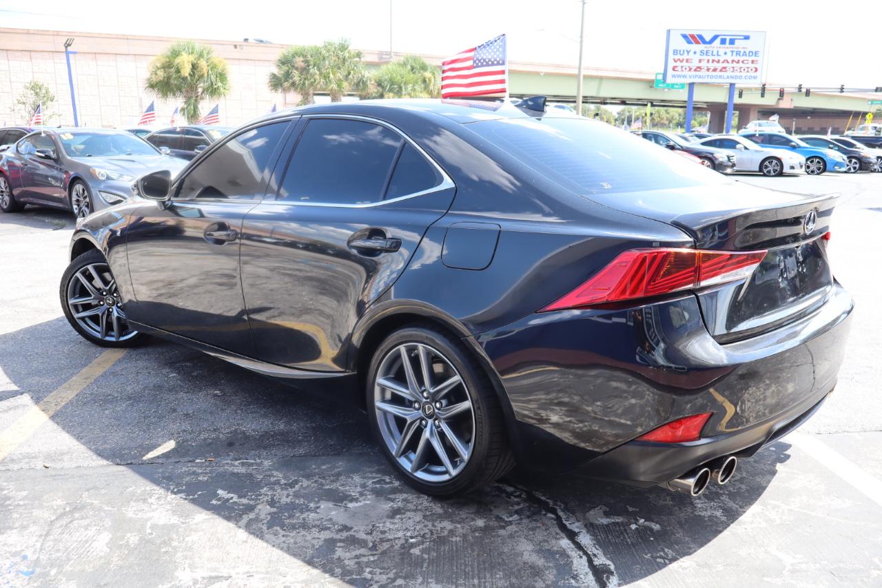 Lexus IS IS Turbo RWD 2017
