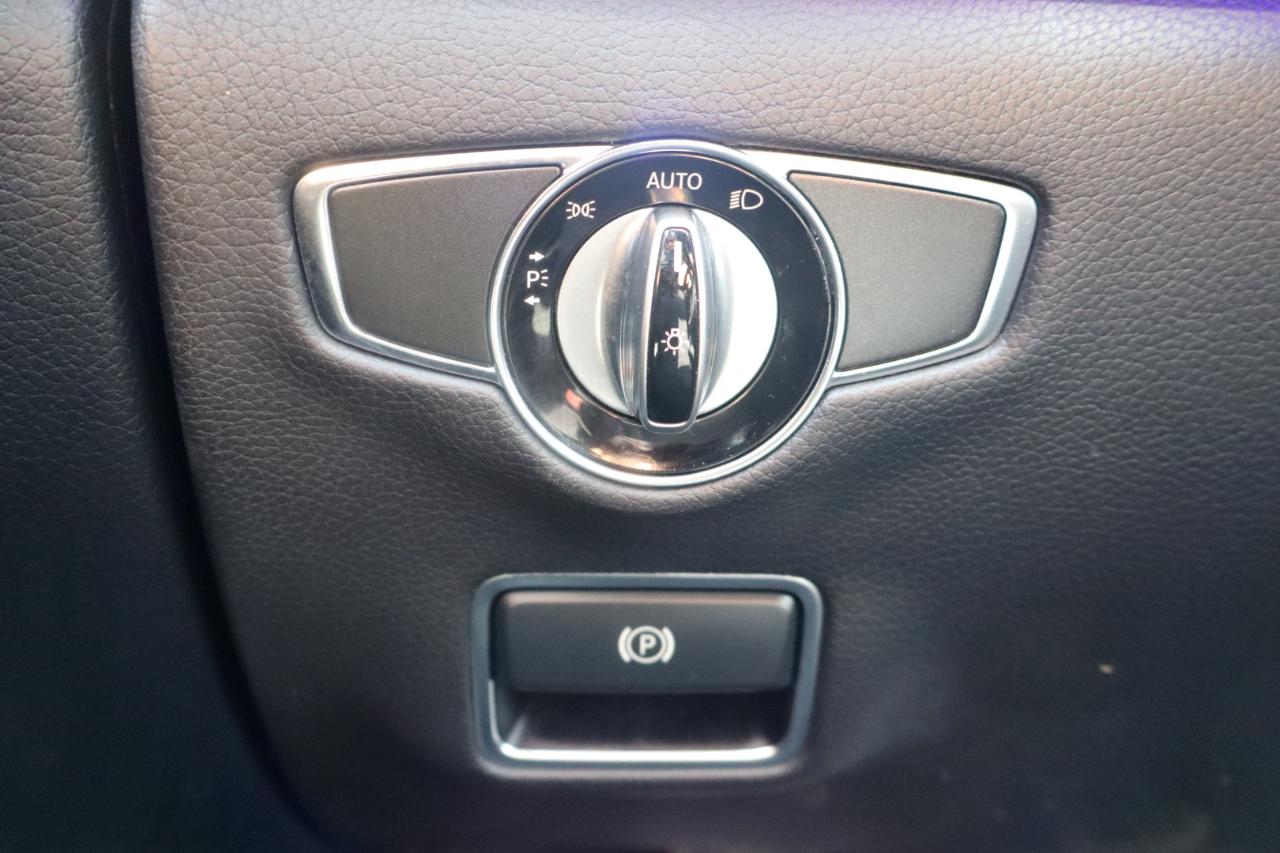 Mercedes-Benz S-Class 4dr Sdn S 550 4MATIC 2015