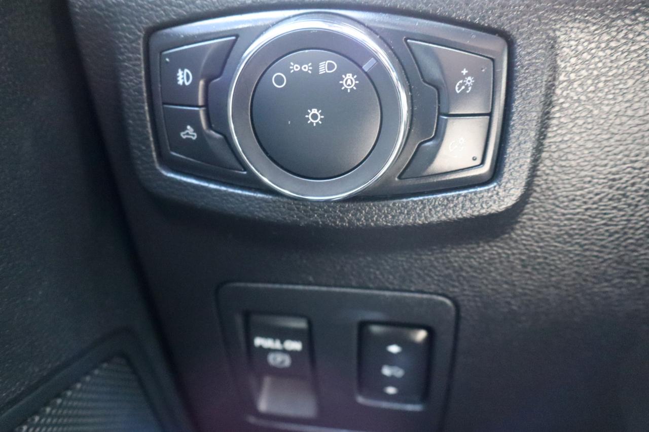Ford F-150 Lariat 2WD SuperCrew 5.5' Box 2018