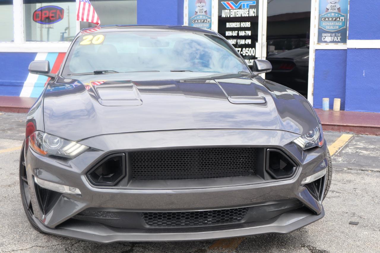 Ford Mustang GT Fastback 2020