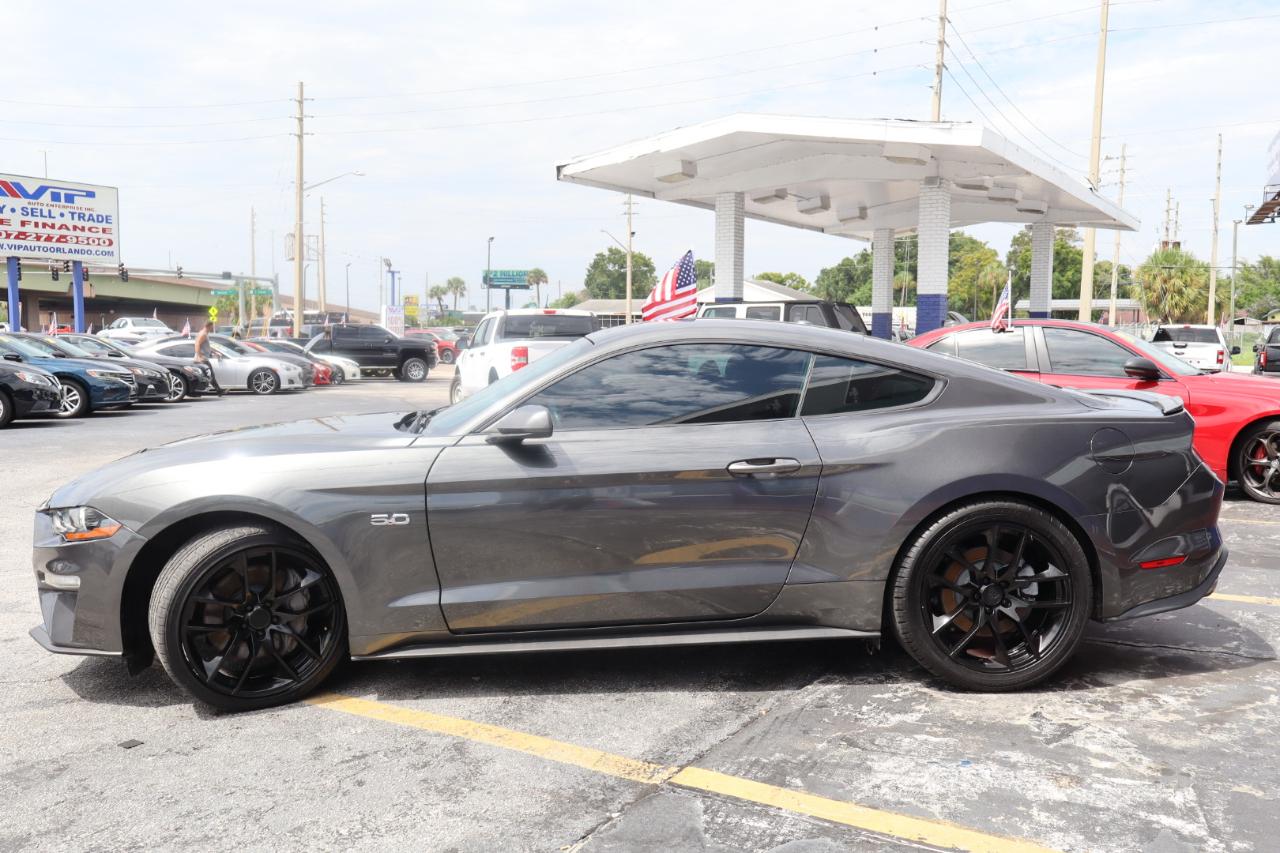 Ford Mustang GT Fastback 2020