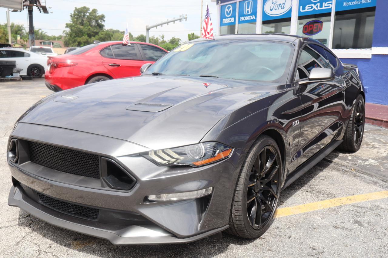 Ford Mustang GT Fastback 2020