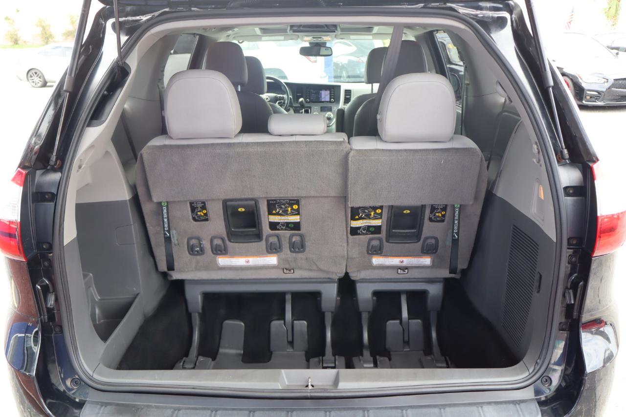 Toyota Sienna Limited Premium AWD 7-Passenger (Natl) 2018