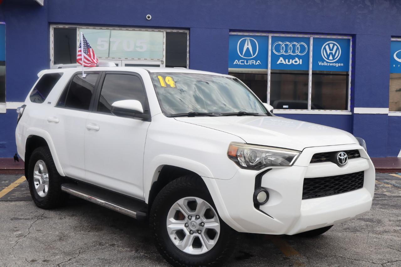 Toyota 4Runner RWD 4dr V6 SR5 Premium (Natl) 2014