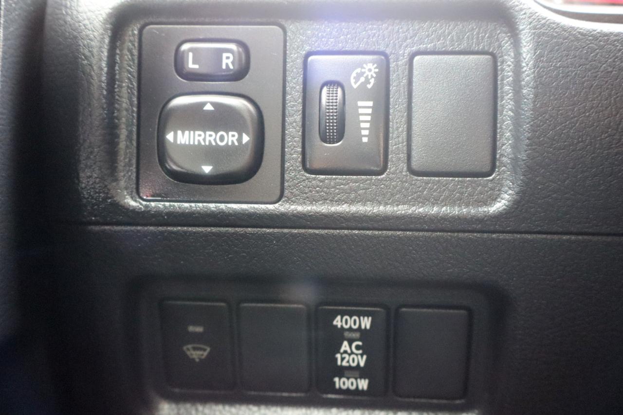 Toyota 4Runner RWD 4dr V6 SR5 Premium (Natl) 2014