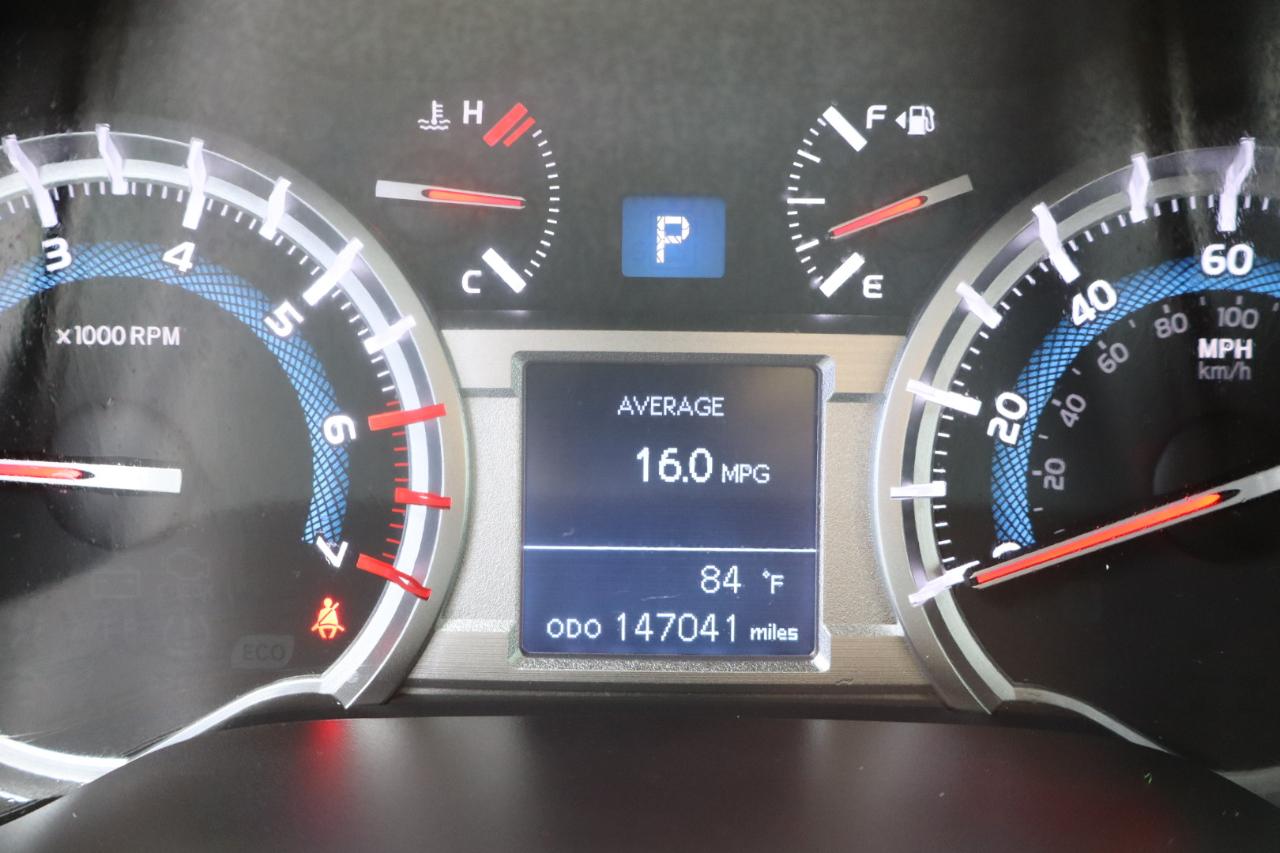 Toyota 4Runner RWD 4dr V6 SR5 Premium (Natl) 2014