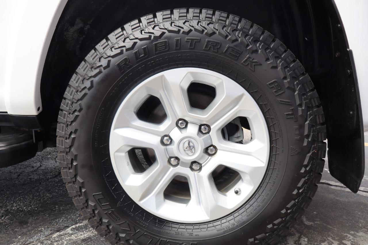 Toyota 4Runner RWD 4dr V6 SR5 Premium (Natl) 2014