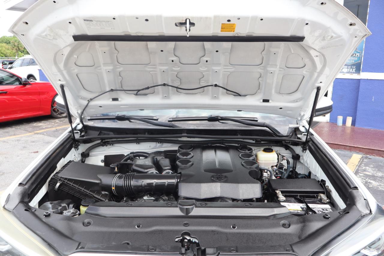Toyota 4Runner RWD 4dr V6 SR5 Premium (Natl) 2014