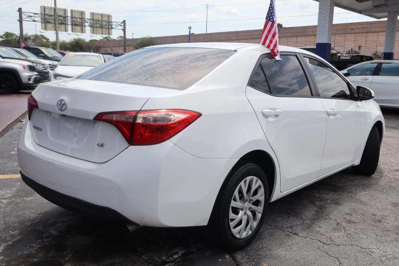 Toyota Corolla XLE CVT (Natl) 2018