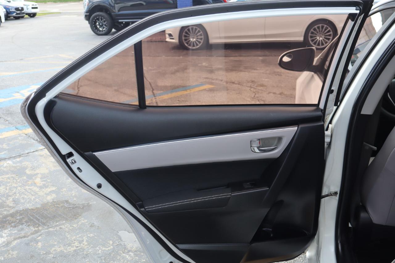 Toyota Corolla XLE CVT (Natl) 2018