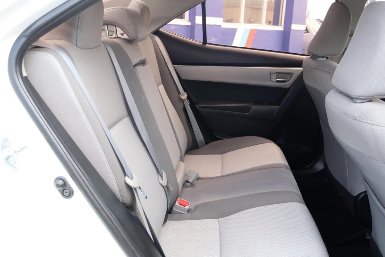 Toyota Corolla XLE CVT (Natl) 2018