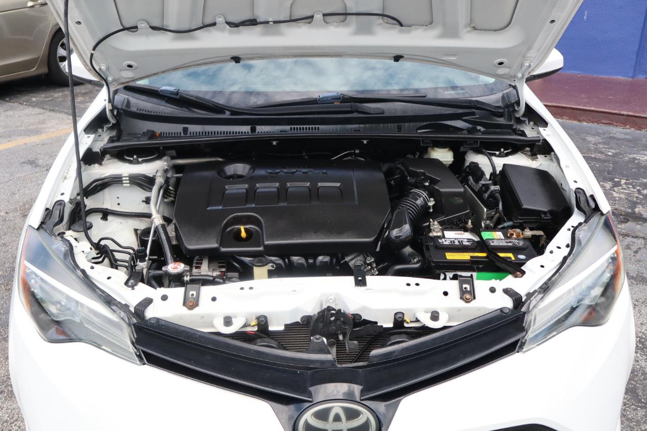 Toyota Corolla XLE CVT (Natl) 2018