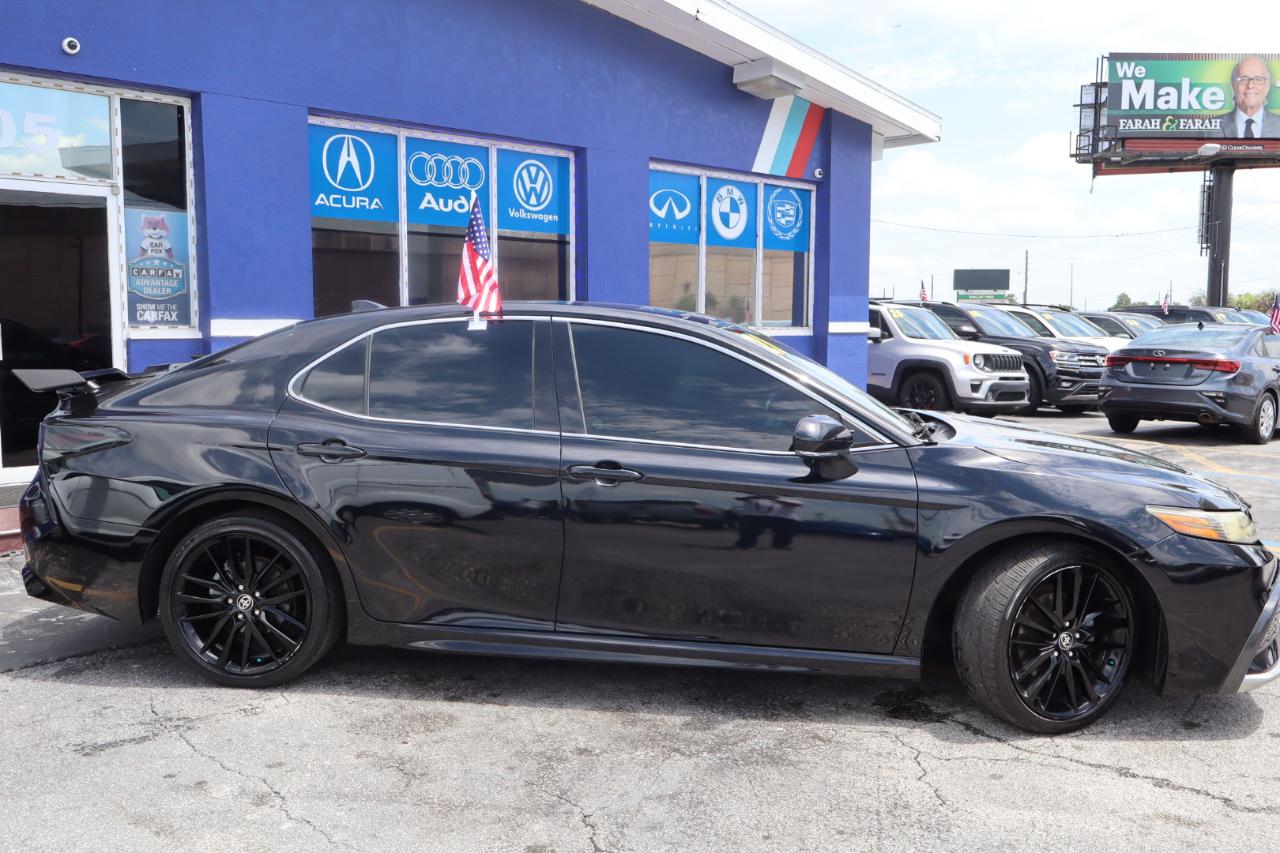Toyota Camry XSE Auto (Natl) 2021