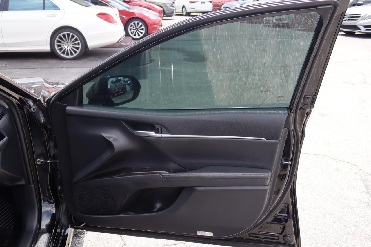 Toyota Camry XSE Auto (Natl) 2021