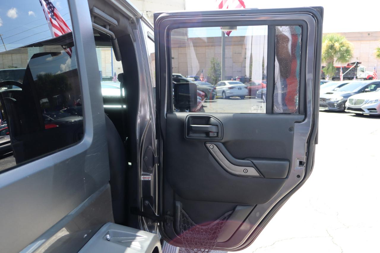 Jeep Wrangler Unlimited Sport 4x4 2017