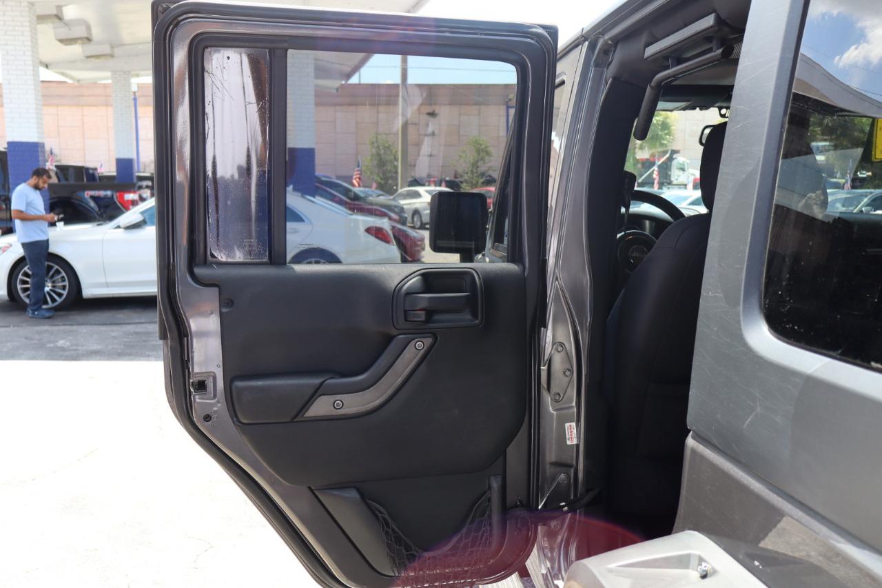 Jeep Wrangler Unlimited Sport 4x4 2017