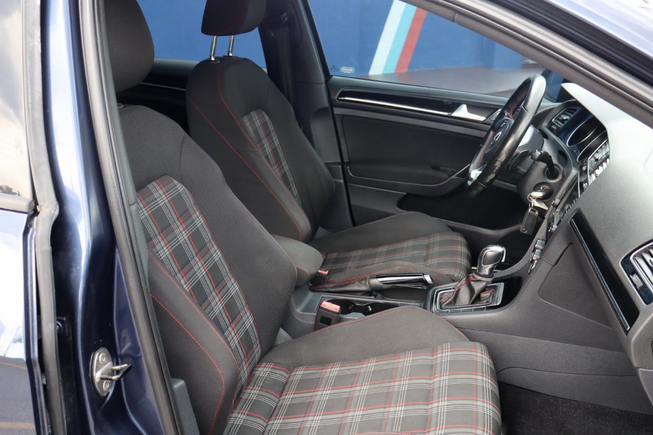 Volkswagen Golf GTI 4dr HB DSG Autobahn 2016