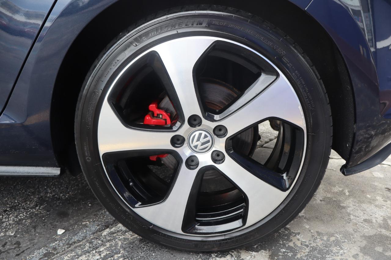 Volkswagen Golf GTI 4dr HB DSG Autobahn 2016