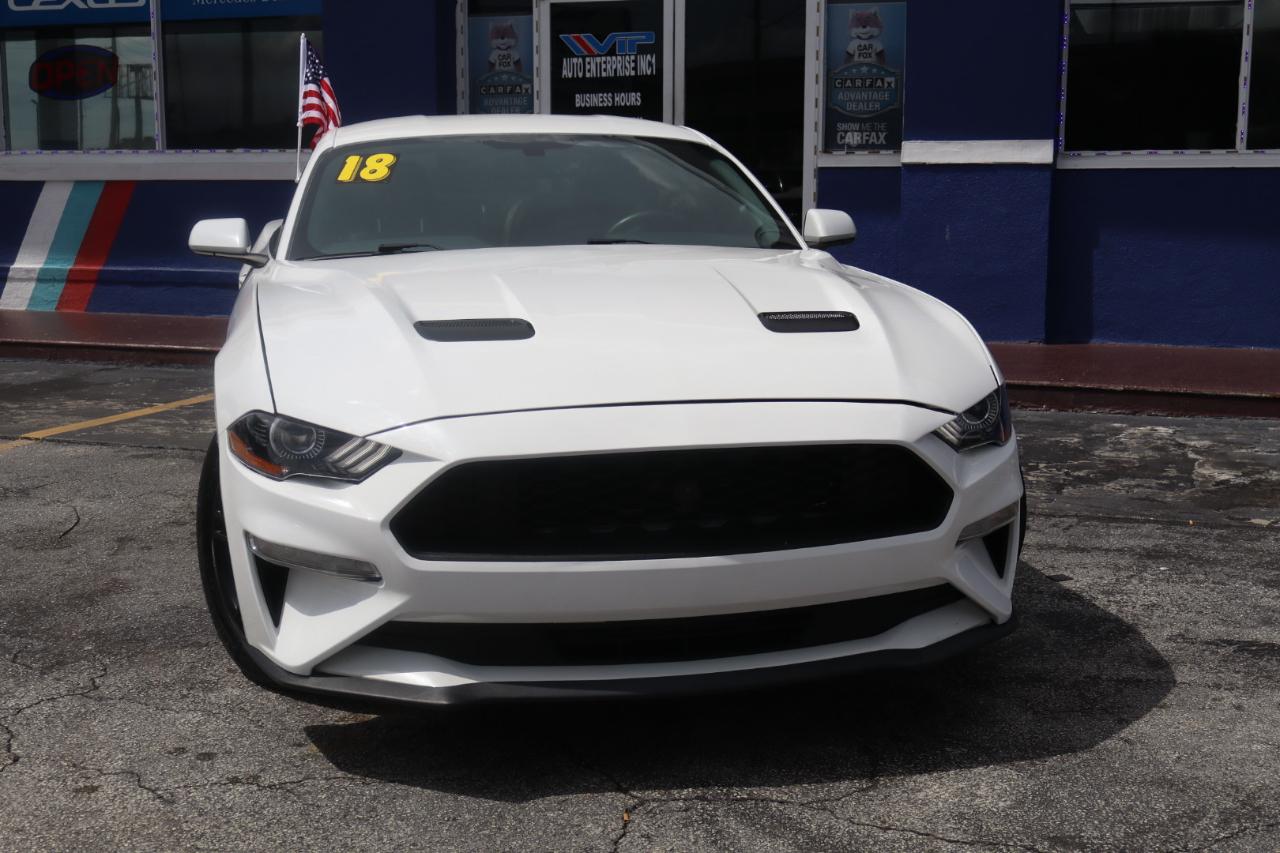 Ford Mustang EcoBoost Fastback 2018