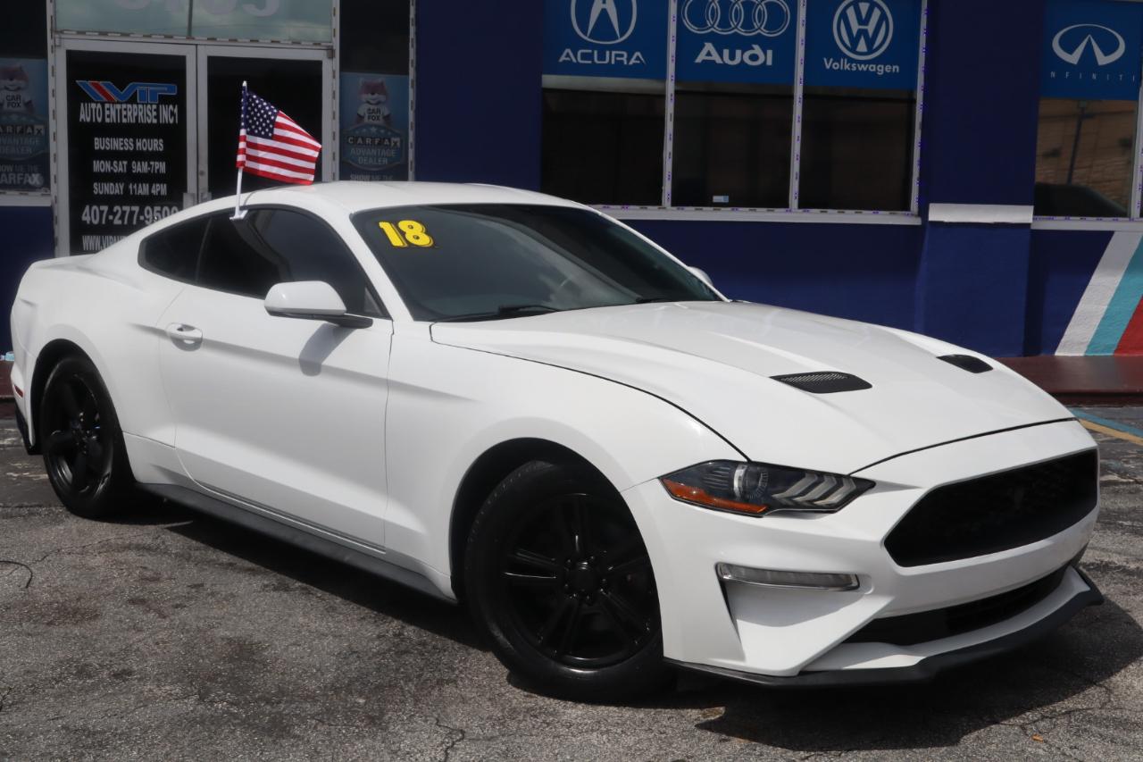 Ford Mustang EcoBoost Fastback 2018
