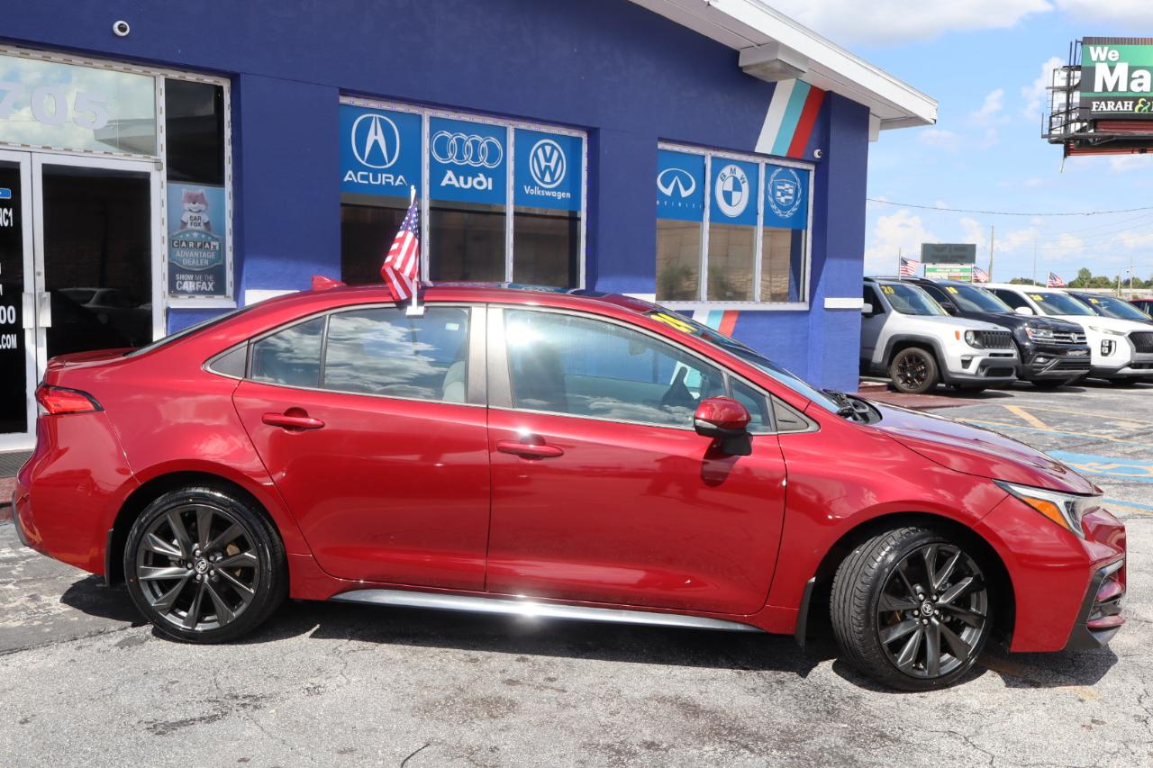 Toyota Corolla SE CVT (Natl) 2024