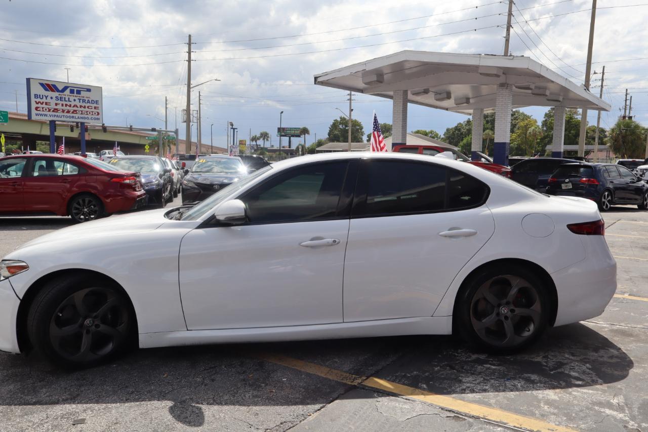Alfa Romeo Giulia RWD 2018