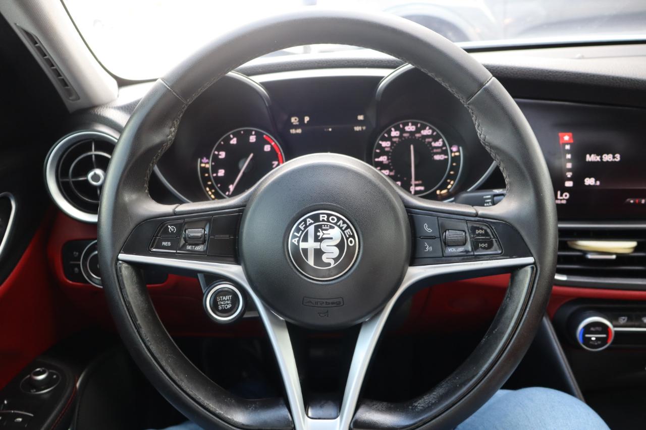 Alfa Romeo Giulia RWD 2018