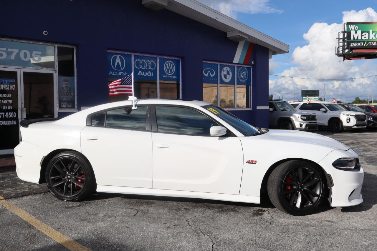 Dodge Charger Scat Pack RWD 2019