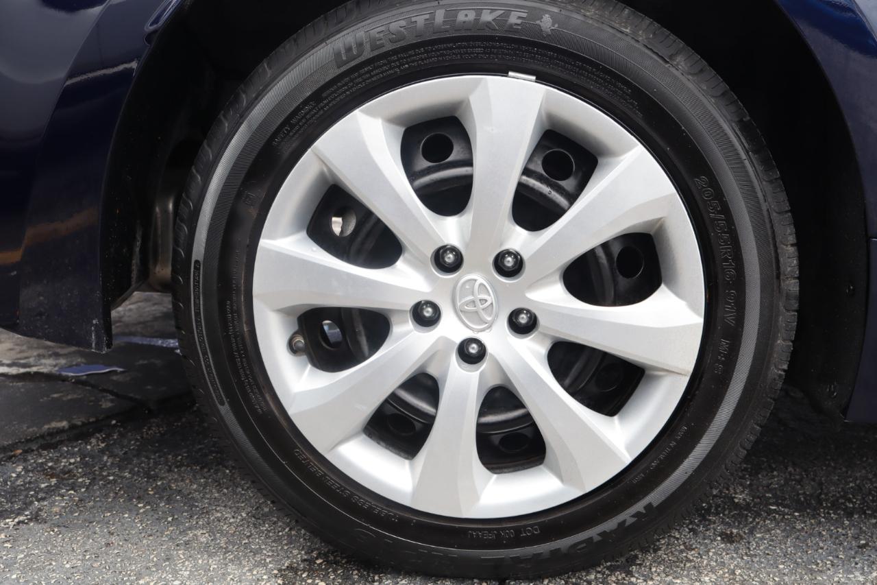 Toyota Corolla LE CVT (Natl) 2022