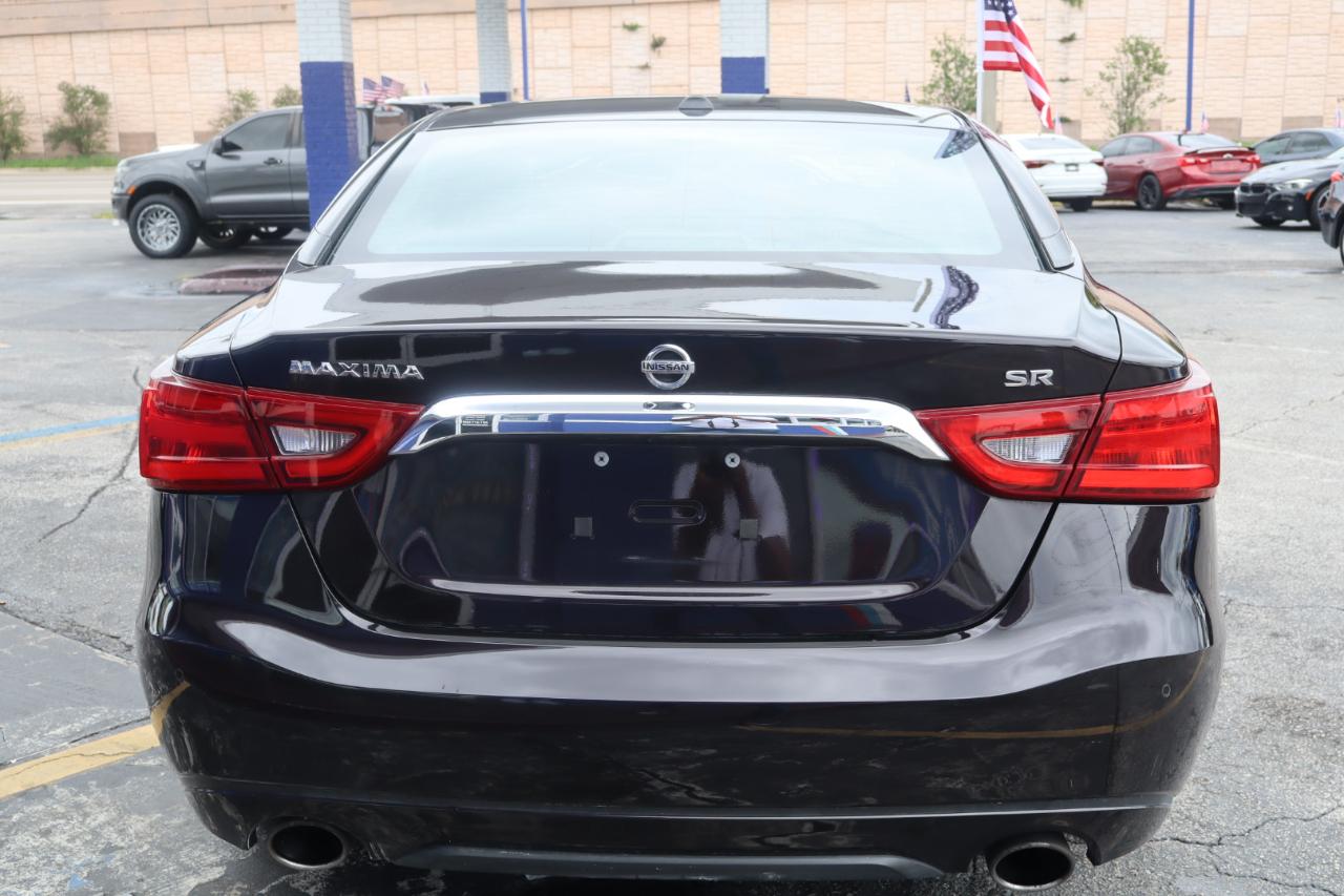 Nissan Maxima 4dr Sdn 3.5 SR 2016