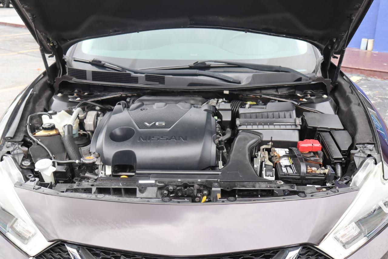 Nissan Maxima 4dr Sdn 3.5 SR 2016