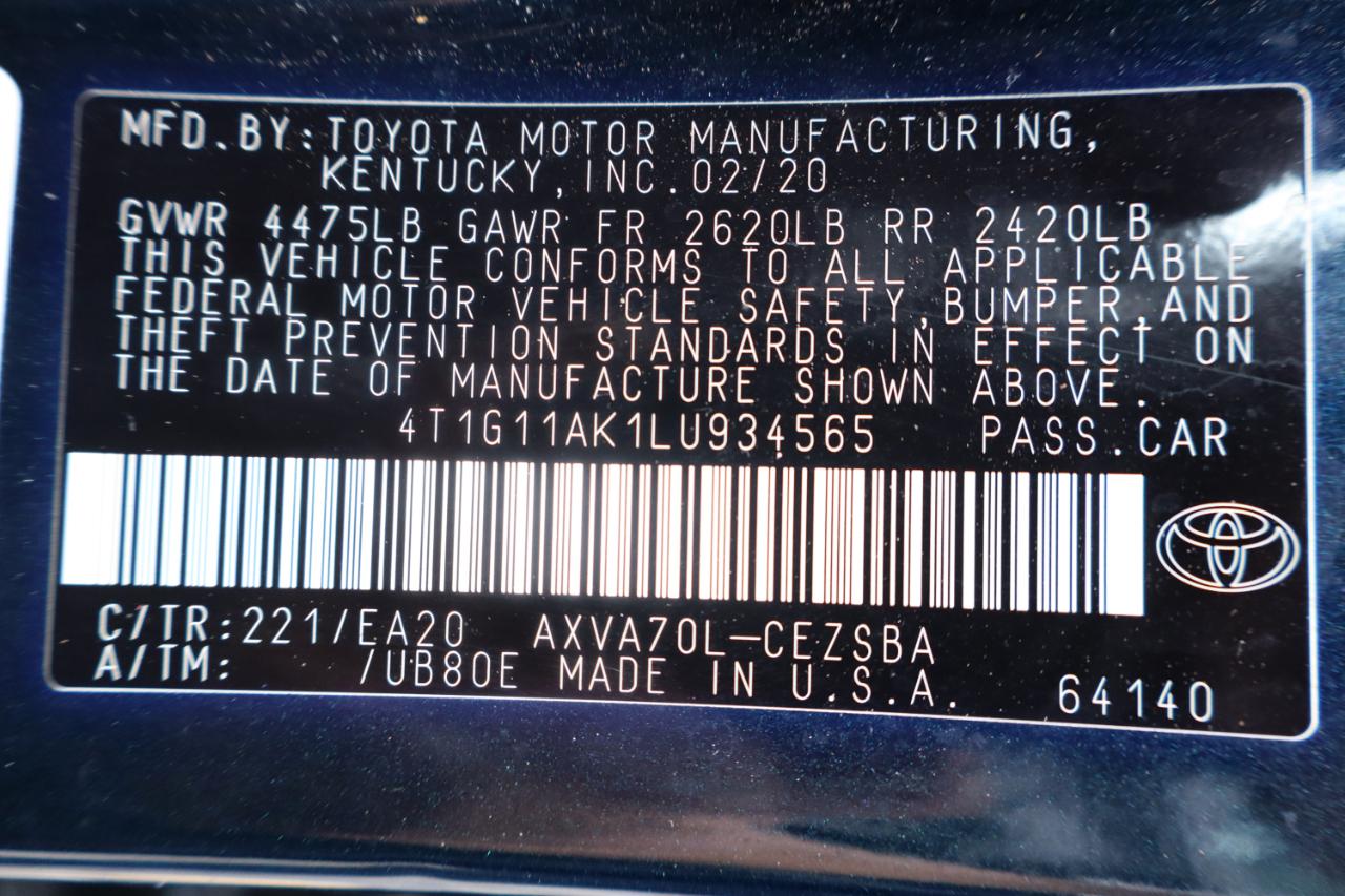 Toyota Camry SE Auto (Natl) 2020