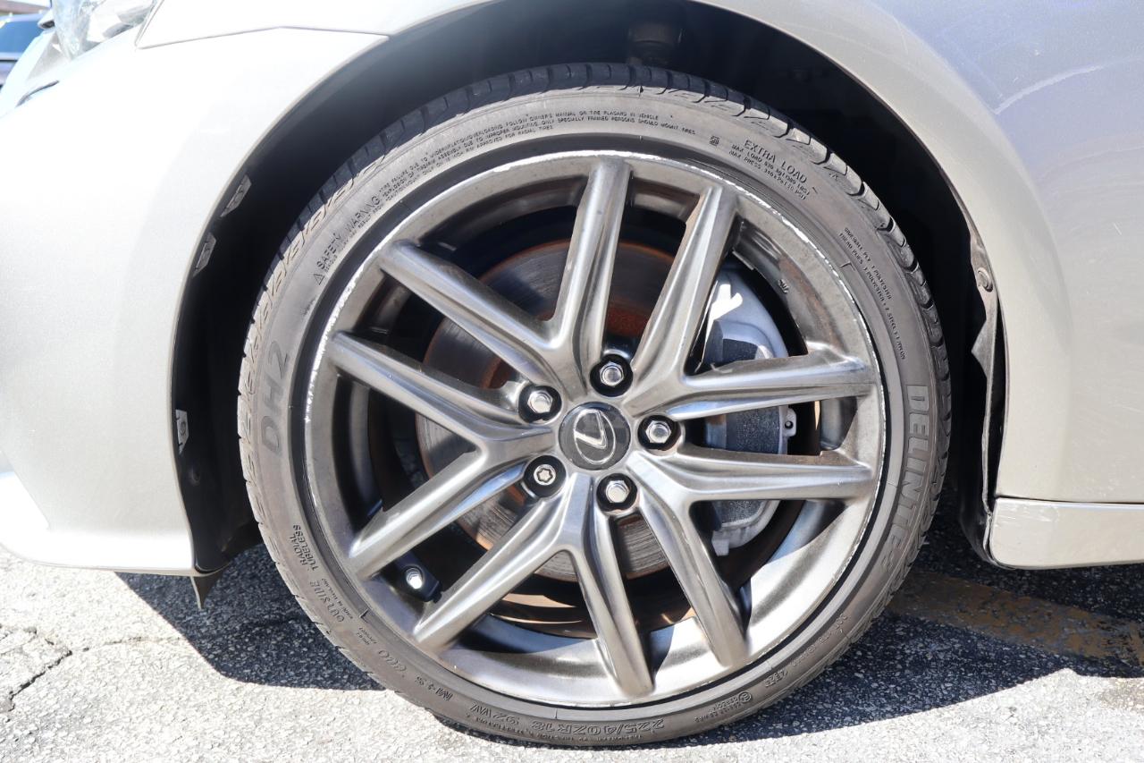 Lexus IS 200t 4dr Sdn 2016