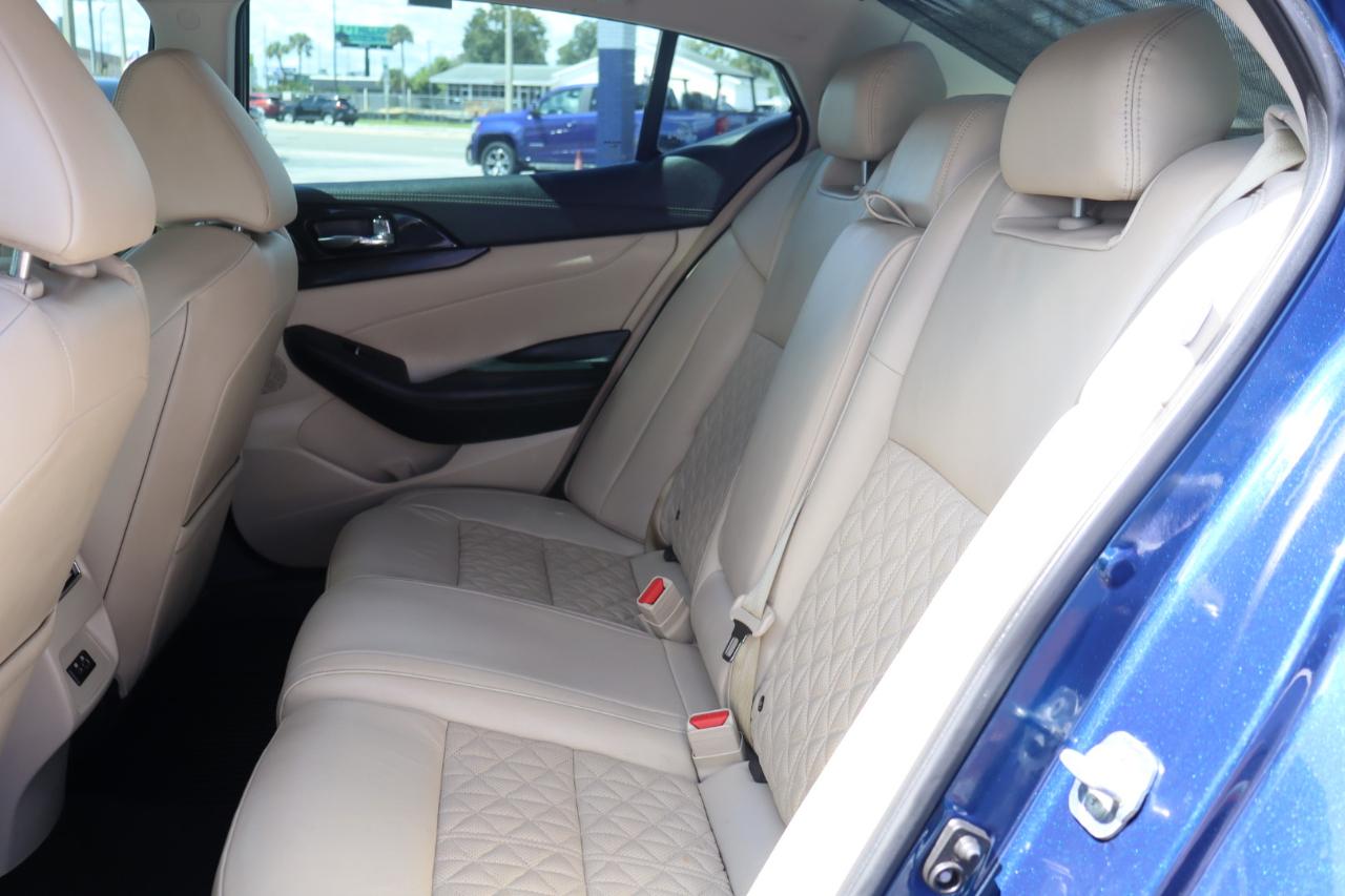 Nissan Maxima Platinum 3.5L 2021