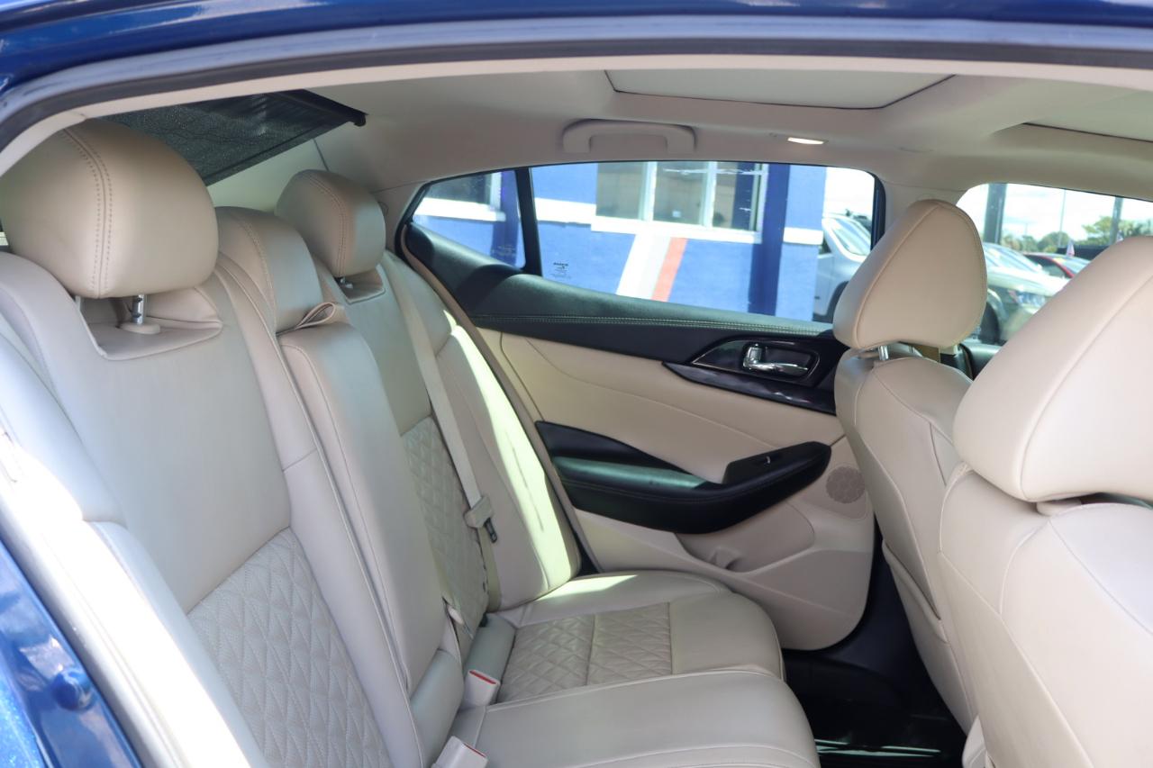 Nissan Maxima Platinum 3.5L 2021