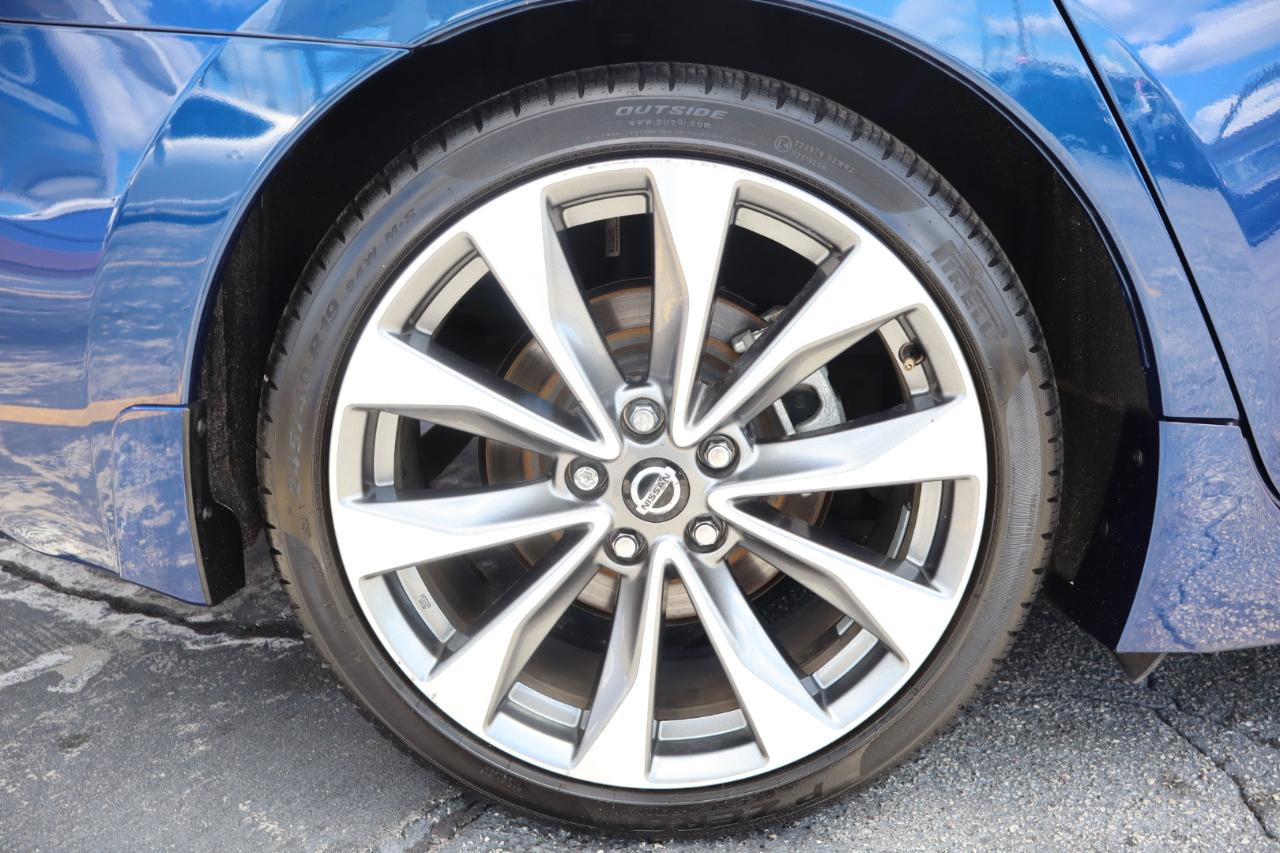 Nissan Maxima Platinum 3.5L 2021