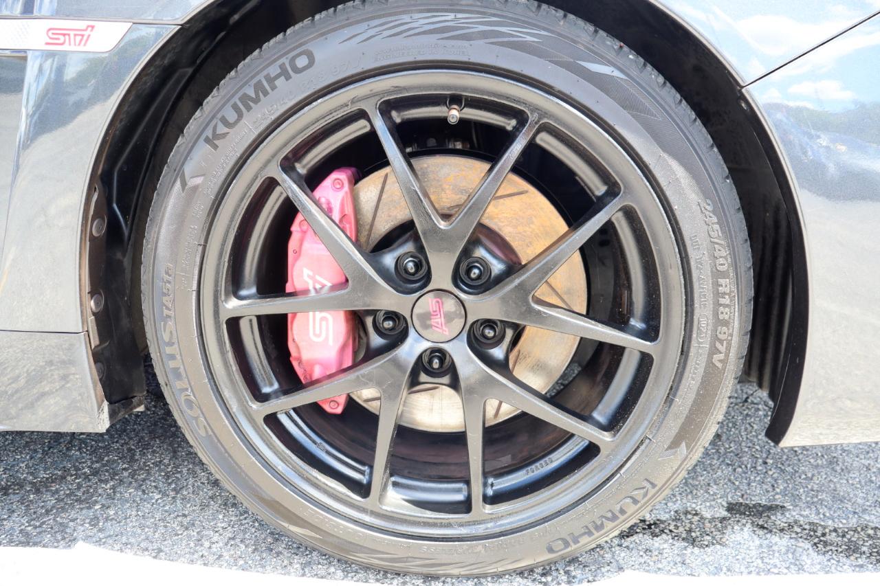Subaru WRX STI 4dr Sdn Limited 2015