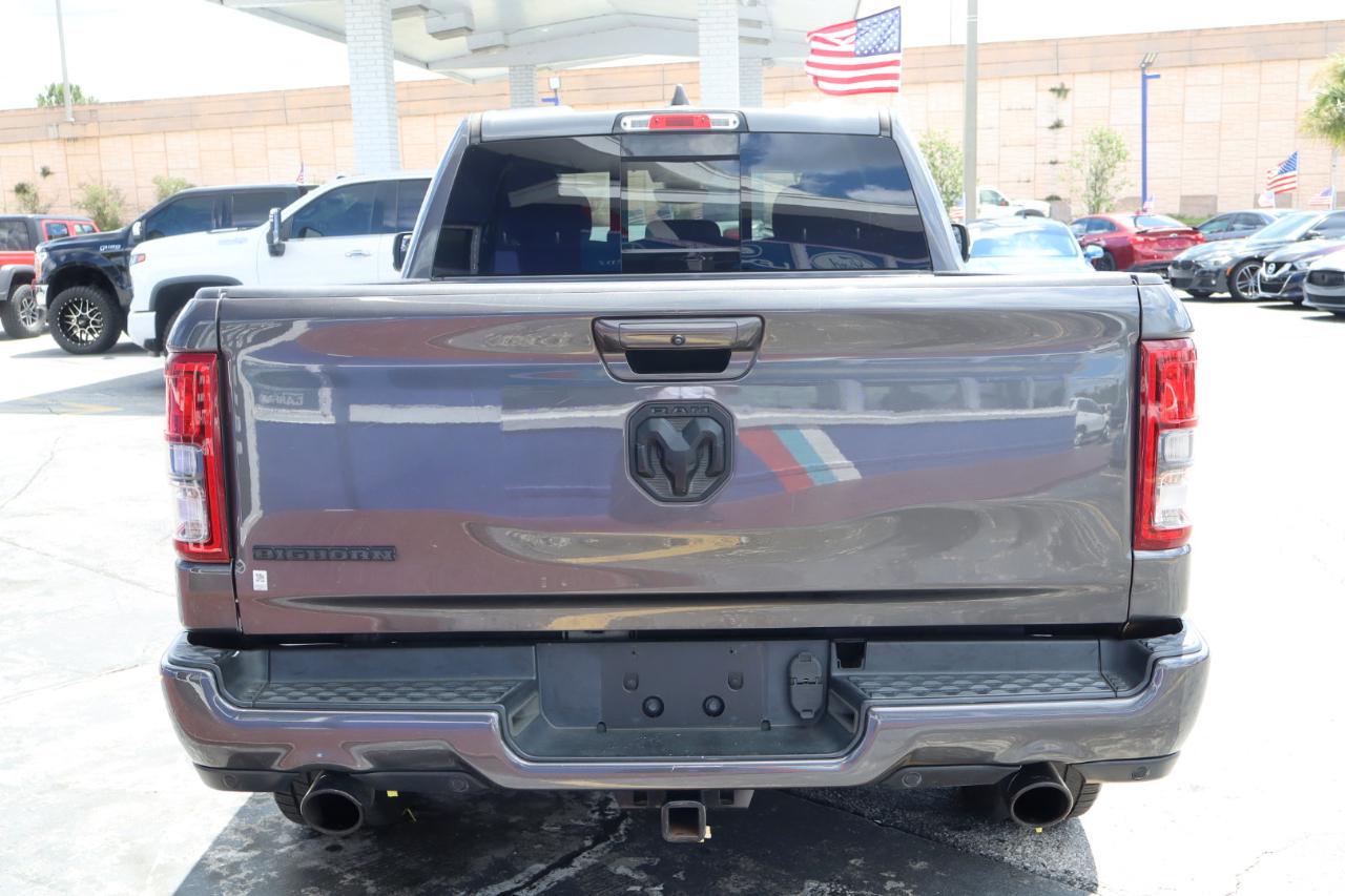 RAM 1500 Big Horn 4x2 Quad Cab 6'4" Box 2022