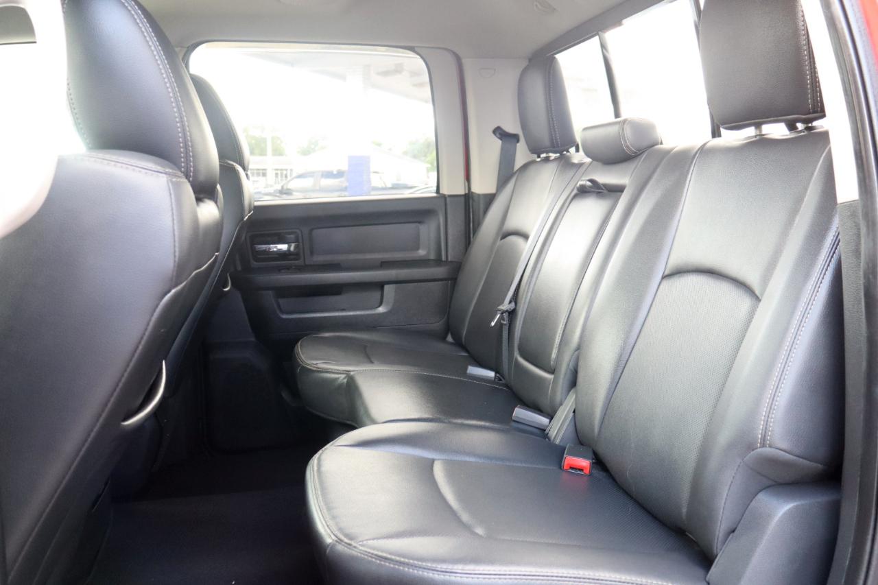 RAM 1500 2WD Crew Cab 140.5" Sport 2012