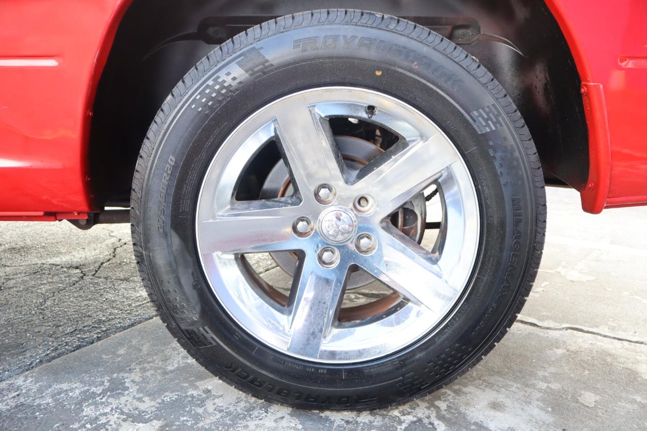 RAM 1500 2WD Crew Cab 140.5" Sport 2012