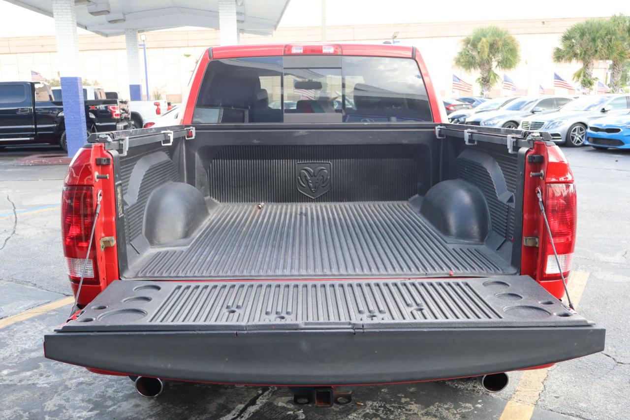 RAM 1500 2WD Crew Cab 140.5" Sport 2012