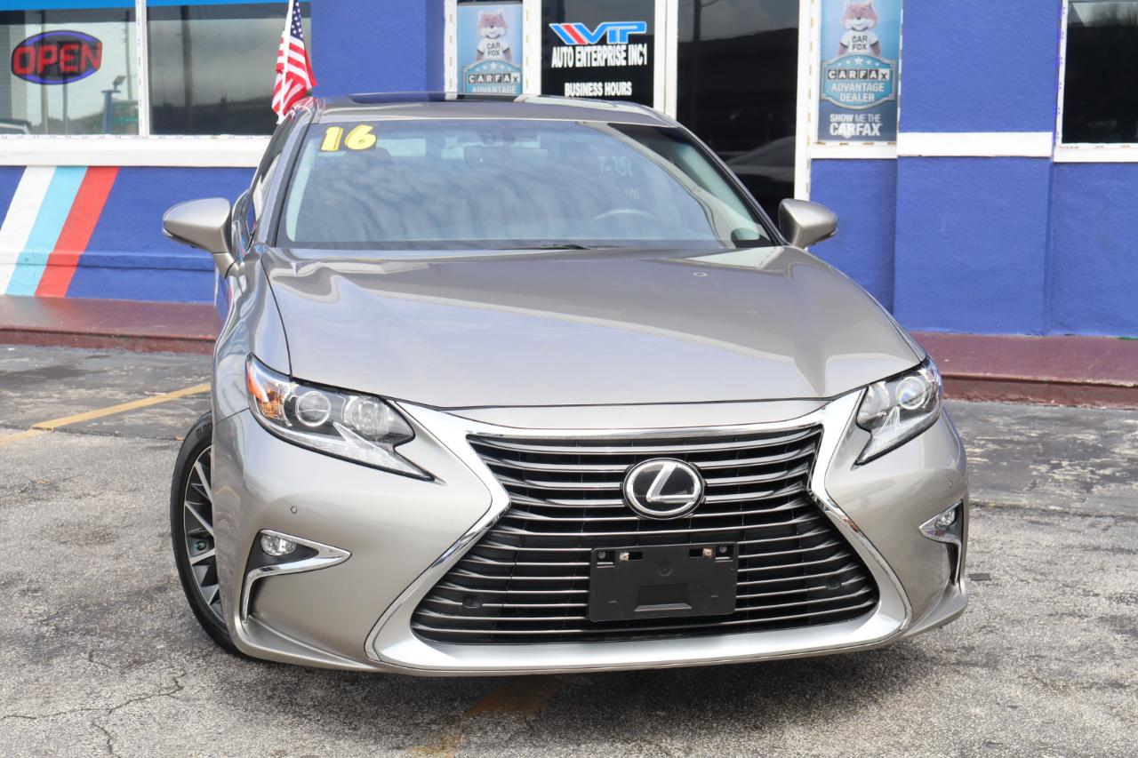 Lexus ES 350 4dr Sdn 2016