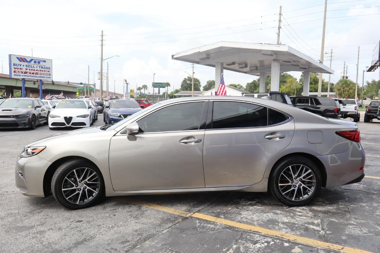 Lexus ES 350 4dr Sdn 2016