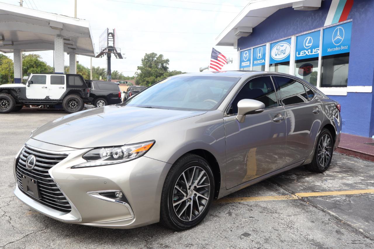 Lexus ES 350 4dr Sdn 2016