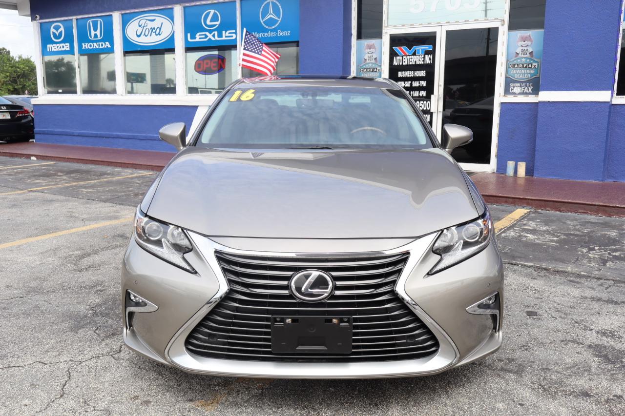Lexus ES 350 4dr Sdn 2016