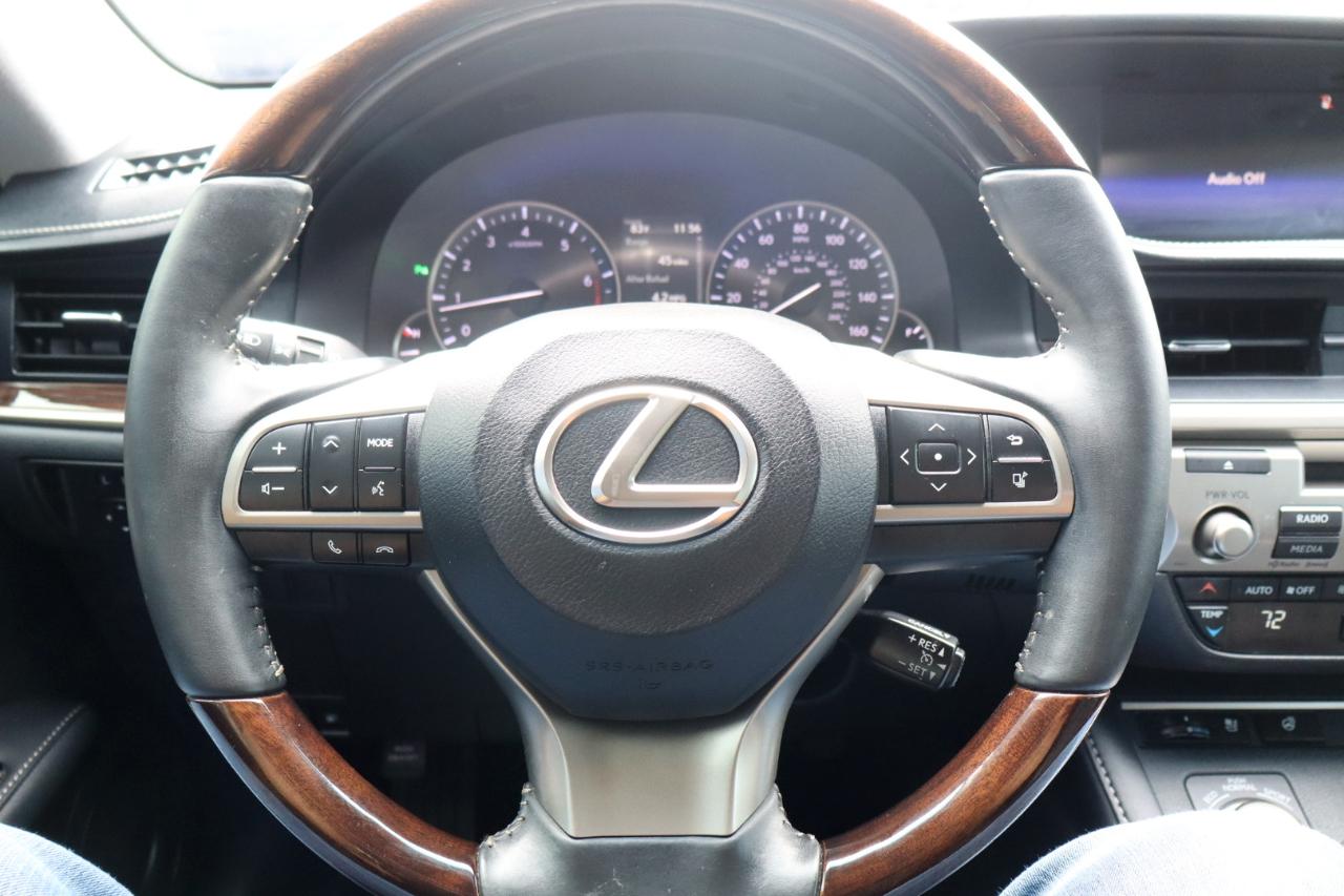 Lexus ES 350 4dr Sdn 2016