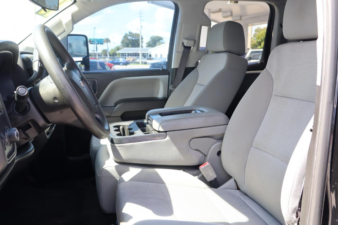 Chevrolet Silverado 1500 2WD Double Cab 143.5" Custom 2017